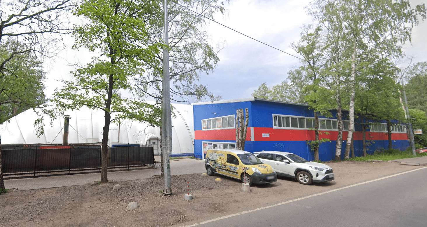 Ледовая арена «Озерки»